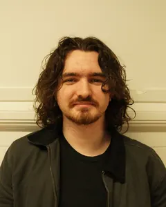 Charlie Pelling